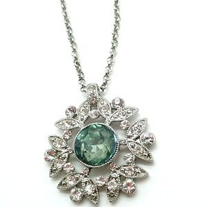 Monet Aqua Rivoli and Clear Crystal Flower Pendant Silver Tone Necklace NWOT
